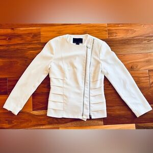 Yansi Fugel elegant white blazer with zipper accents-  spring wardrobe staple